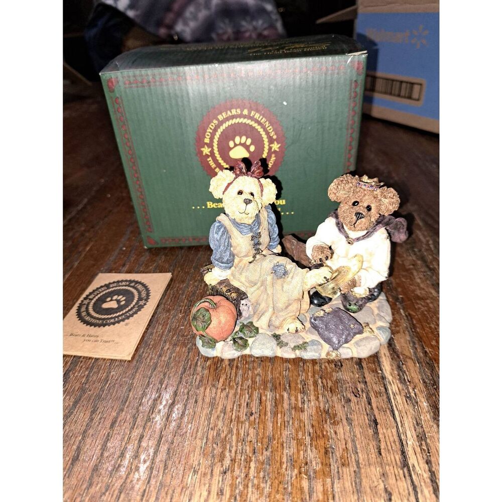 Vintage 2001 Boyds Bears The Bearstone Collection Classic Beary Tales Cindyrella